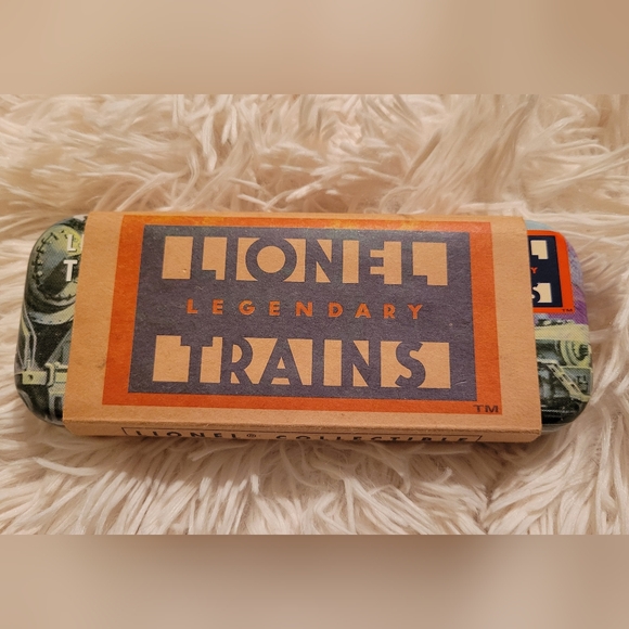 Lionel Legendary Trains Collectible Train Watch - Picture 5 of 9